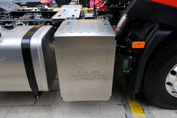 ���� �����A5W���ؿ� 490���� 6X4 AMT�Զ���ǣ����(HFC4251P1K7E33KS)ͼƬ