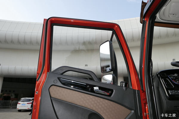 �żҿں�����ó��V400ǣ������ʱ������ �Ż�0.3��