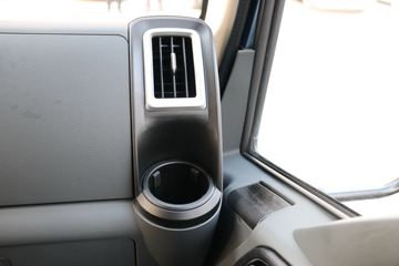 �����Ῠ ����E3000 4.18�״��綯��ʽ�ػ���81.14kWhͼƬ