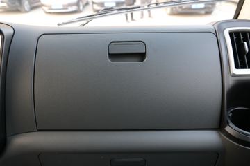 �����Ῠ ����E3000 4.18�״��綯��ʽ�ػ���81.14kWhͼƬ