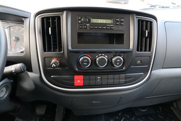 �����Ῠ ����E3000 4.18�״��綯��ʽ�ػ���81.14kWhͼƬ
