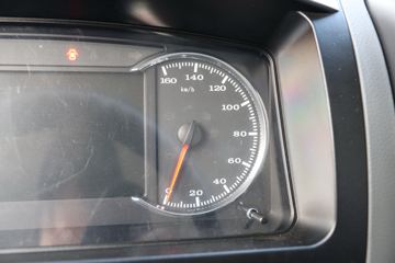 �����Ῠ ����E3000 4.18�״��綯��ʽ�ػ���81.14kWhͼƬ
