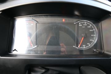 �����Ῠ ����E3000 4.18�״��綯��ʽ�ػ���81.14kWhͼƬ