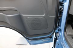 陕汽轻卡 德龙E3000 4.18米纯电动厢式载货车81.14kWh