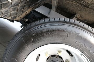 �����Ῠ ����E3000 4.18�״��綯��ʽ�ػ���81.14kWhͼƬ