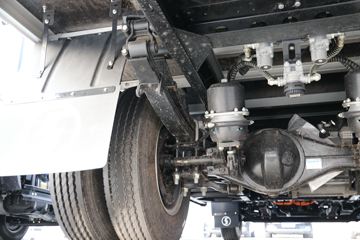 �����Ῠ ����E3000 4.18�״��綯��ʽ�ػ���81.14kWhͼƬ