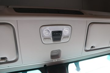  Ʒ ʹ 220 4X2 ʽػͼƬ