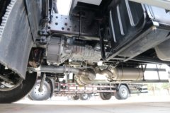 福田 奥铃大黄蜂 皇宫版 220马力 4X2 厢式载货车