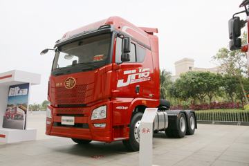 青岛解放 JH6重卡 领航版 460马力 6X4 危险品牵引车(国六)(CA4255P25K2T1E6A80)
