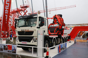 中国重汽 HOWO TX7重卡 440马力 10X4 随车起重机(宏昌天马牌)(K2280)(ZZ5537V31BHF1)