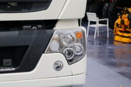 重汽豪沃(HOWO)底盘&nbsp;泵车外观                                                图片