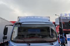 陕汽轻卡 德龙E3000 4.18米混合动力厢式载货车