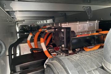 �����Ῠ ����E3000 4.18�׻�϶�����ʽ�ػ���ͼƬ