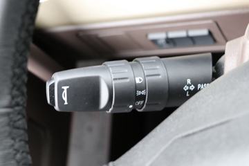 �������� ����H7�ؿ� 460���� 8X4 AMT�Զ����ػ���(����)(LZ1321H7FC1T)ͼƬ