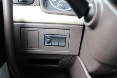 东风柳汽 乘龙H7重卡 460马力 8X4 AMT自动挡载货车(国六)(LZ1321H7FC1T)