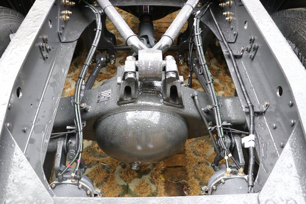 新乘龙轻奢460!2021崭新出行!