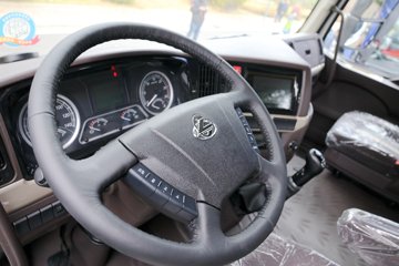  H5 240 4X2 ػ(LZ5181XXYH5AC1T)ͼƬ