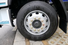 东风柳汽 乘龙H5 240马力 4X2 载货车(LZ5181XXYH5AC1T)