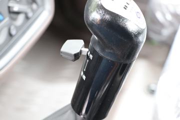 �������� �³���M3 230���� 6X2 ��ж��ͼƬ