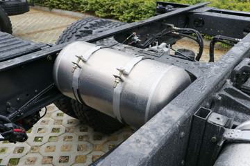 �������� �³���M3 230���� 6X2 ��ж��ͼƬ