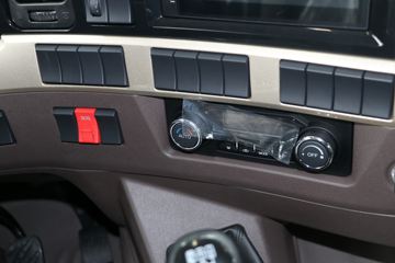 �������� ����H5 240���� 4X2 �ػ�������(����)ͼƬ