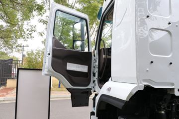 �������� ����H5 240���� 4X2 �ػ�������(����)ͼƬ