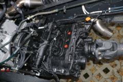 东风柳汽 乘龙H7 330马力 6X2 载货车底盘(国六)(LZ1251H5CC1T)