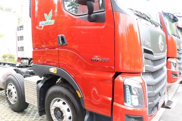 �������� ����H7 400���� 8X4 LNG�ػ�������(����)ͼƬ