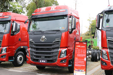 �������� ����H7 400���� 8X4 LNG�ػ�������(����)ͼƬ