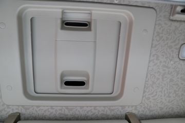 �������� ����H7 400���� 8X4 LNG�ػ�������(����)ͼƬ
