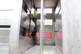 乘龙H7&nbsp;畜禽运输车上装图片