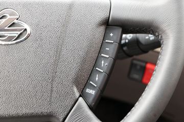 �������� ����H7 400���� 8X4 LNG�ػ�������(����)ͼƬ