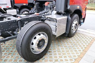 �������� ����H7 400���� 8X4 LNG�ػ�������(����)ͼƬ
