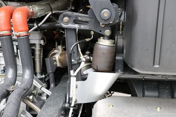 �������� ����H7 400���� 8X4 LNG�ػ�������(����)ͼƬ