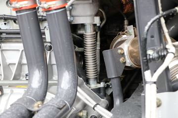 �������� ����H7 400���� 8X4 LNG�ػ�������(����)ͼƬ