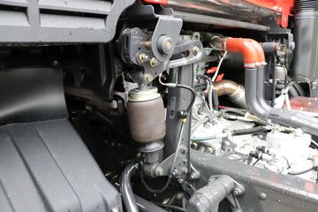 �������� ����H7 400���� 8X4 LNG�ػ�������(����)ͼƬ