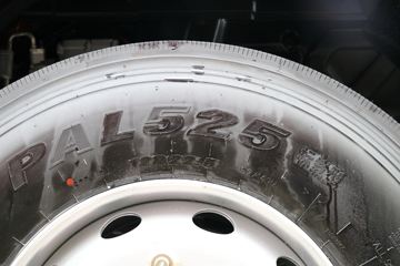 �������� ����H7 400���� 8X4 LNG�ػ�������(����)ͼƬ