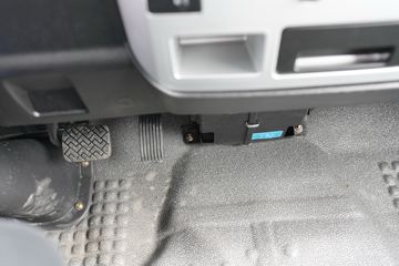 һ������ ��ž���2ϵ 95���� 3.2����ж��(CA3040K3L1E5)ͼƬ