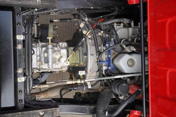 һ������ ��ž���2ϵ 95���� 3.2����ж��(CA3040K3L1E5)ͼƬ