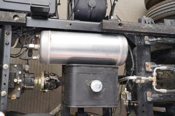 һ������ ��ž���2ϵ 95���� 3.2����ж��(CA3040K3L1E5)ͼƬ