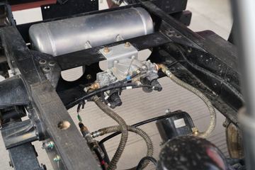 һ������ ��ž���2ϵ 95���� 3.2����ж��(CA3040K3L1E5)ͼƬ