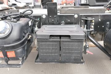 һ������ ��ž���2ϵ 95���� 3.2����ж��(CA3040K3L1E5)ͼƬ