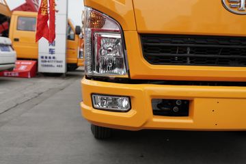 һ������ ��ž���1ϵ 84���� 4X2 3.73����ж��(CA3040K7L2E5-3)ͼƬ