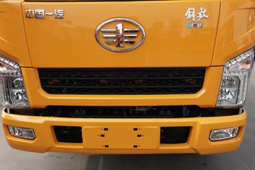 һ������ ��Ź�ʨ 2.2L 130���� ���� 3.145��˫�������Ῠ(CA1040K2L3RE6B)ͼƬ