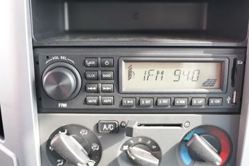 һ������ ��Ź�ʨ 2.2L 130���� ���� 3.145��˫�������Ῠ(CA1040K2L3RE6B)ͼƬ