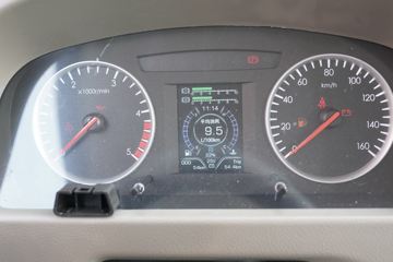 һ������ ��Ź�ʨ 2.2L 130���� ���� 3.145��˫�������Ῠ(CA1040K2L3RE6B)ͼƬ