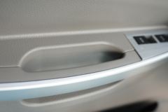 一汽红塔 解放公狮 2.2L 130马力 柴油 3.145米双排栏板轻卡(CA1040K2L3RE6B)
