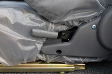 �ƿ�ŷ�� С���� 1.6L 105���� CNG 3.08���Ű�����΢��ͼƬ