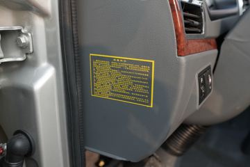 �ƿ�ŷ�� С���� 1.6L 105���� CNG 3.08���Ű�����΢��ͼƬ