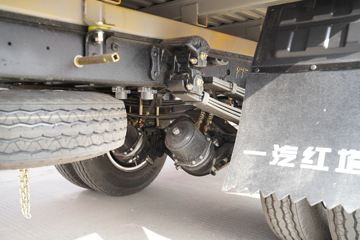 һ������ ��Ź�ʨ 2.2L 130���� ���� 3.145��˫�������Ῠ(CA1040K2L3RE6B)ͼƬ